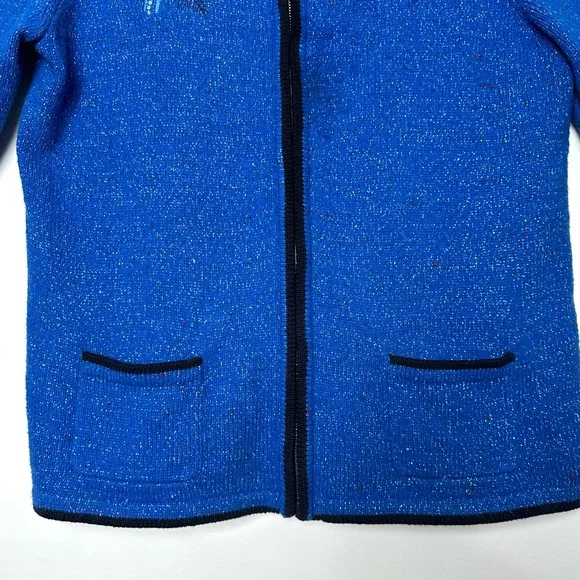 Grannycore Kitschy Blue Jay Embroidered Cottagecore Shimmer Knit Cardigan - Picture 5 of 12